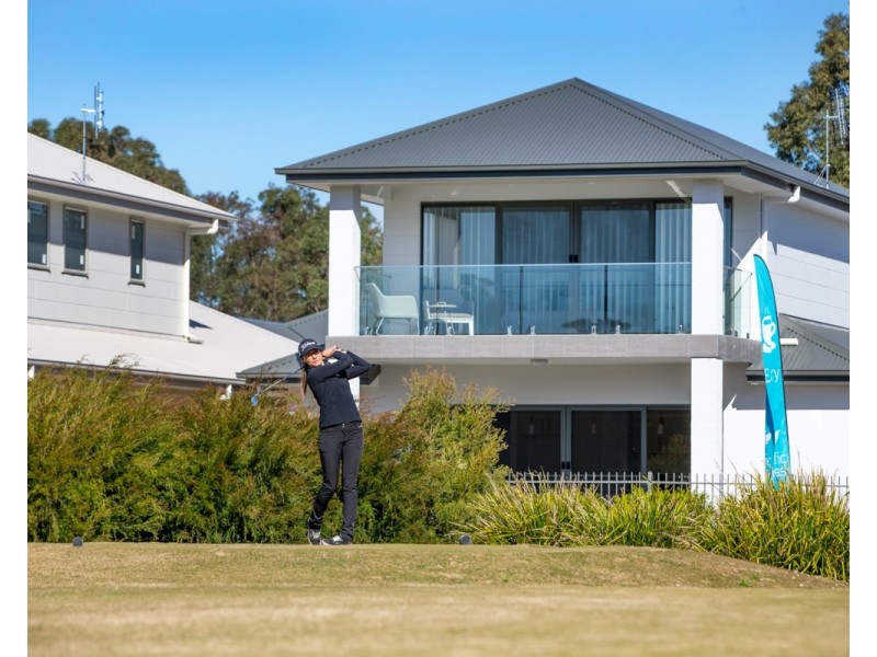 5 Muirfield Way, Medowie NSW 2318