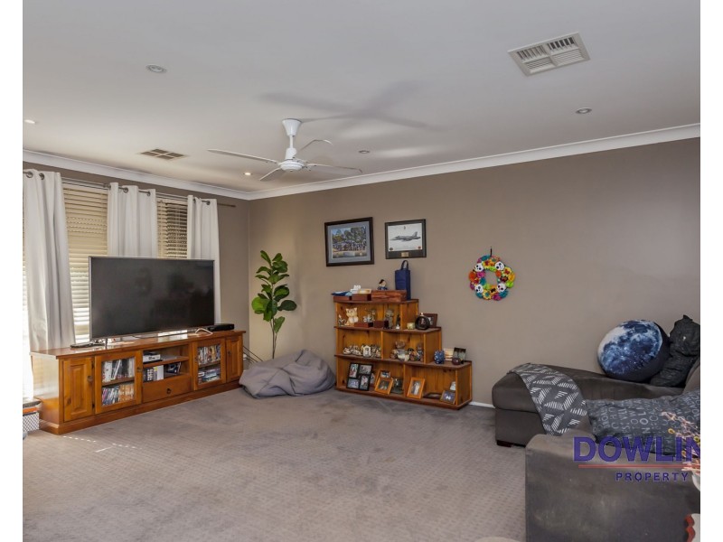24 BARRINGUM CLOSE, Medowie NSW 2318