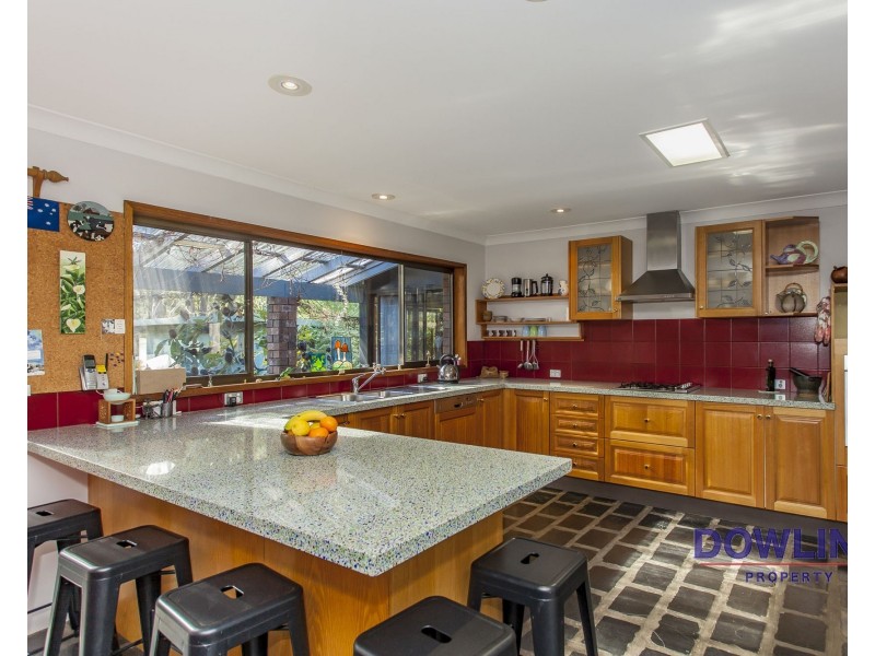 98 James Road, Medowie NSW 2318