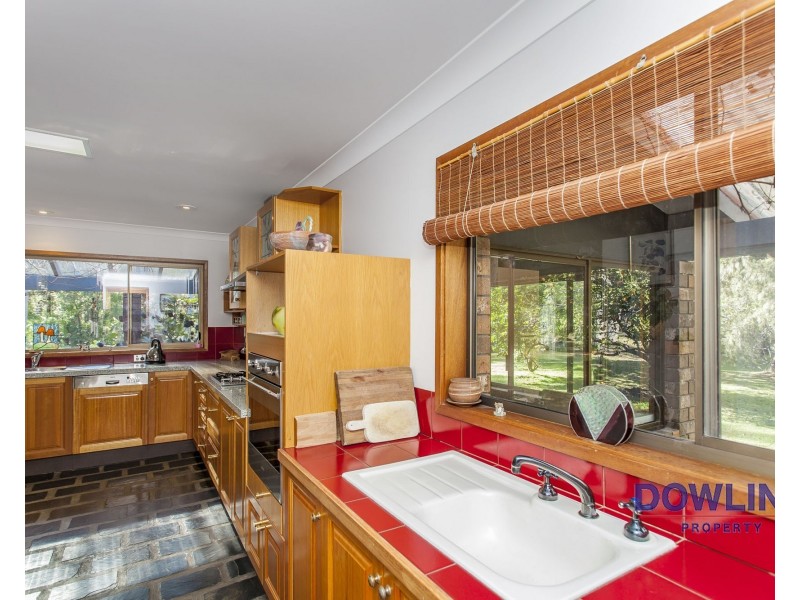 98 James Road, Medowie NSW 2318