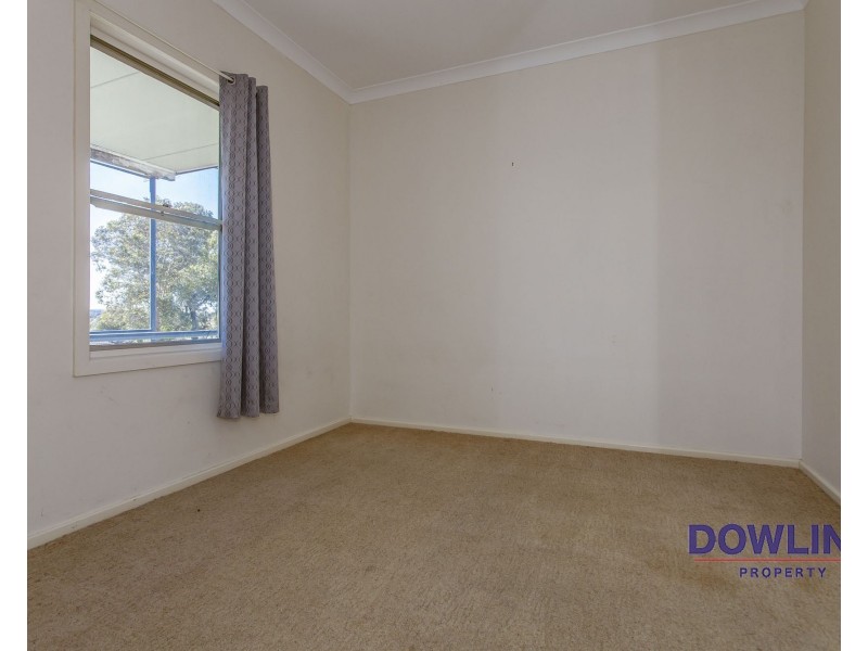 6 QUEEN STREET, Rutherford NSW 2320
