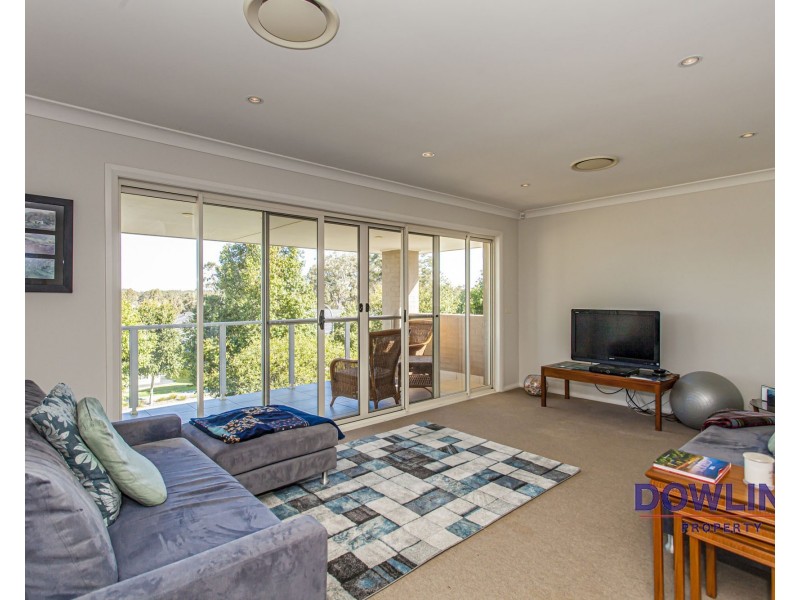 37 Sunningdale Circuit, Medowie NSW 2318