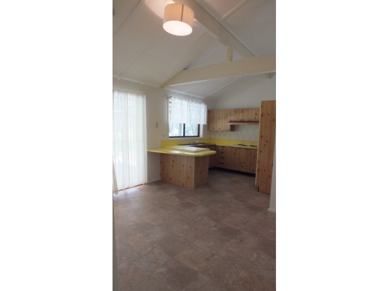 2 Ballat Close, Medowie NSW 2318