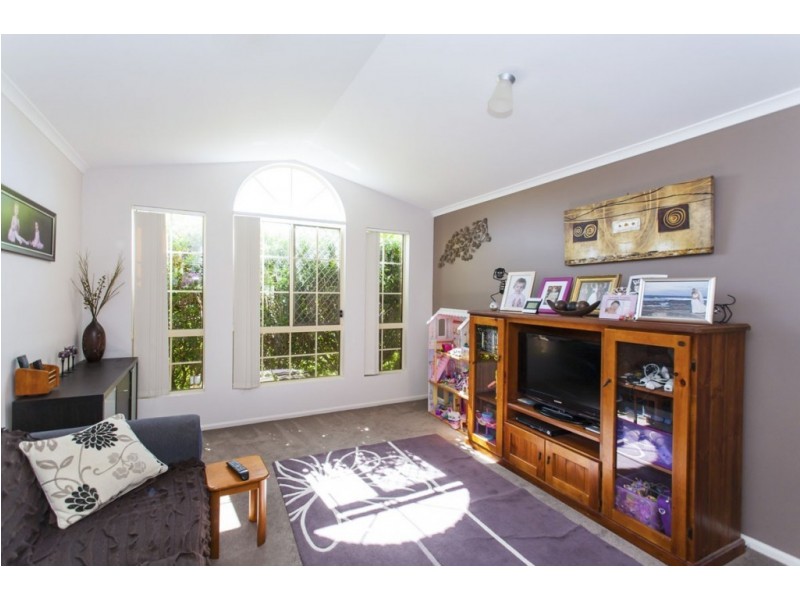 51 Creighton Drive, Medowie NSW 2318