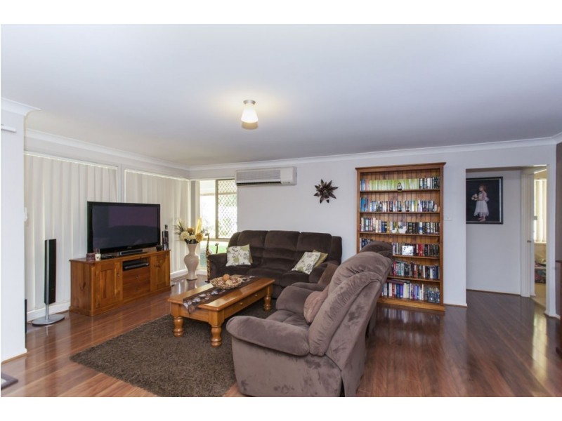 51 Creighton Drive, Medowie NSW 2318