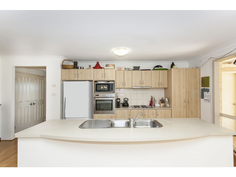 17 Grevillea Drive, Medowie NSW 2318