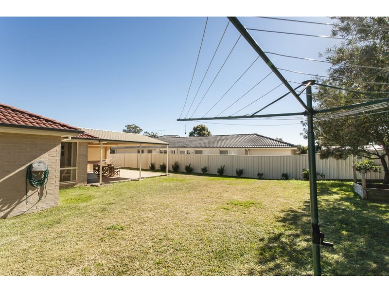 17 Grevillea Drive, Medowie NSW 2318