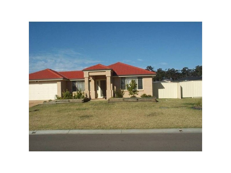 11 Grevillea Drive, Medowie NSW 2318