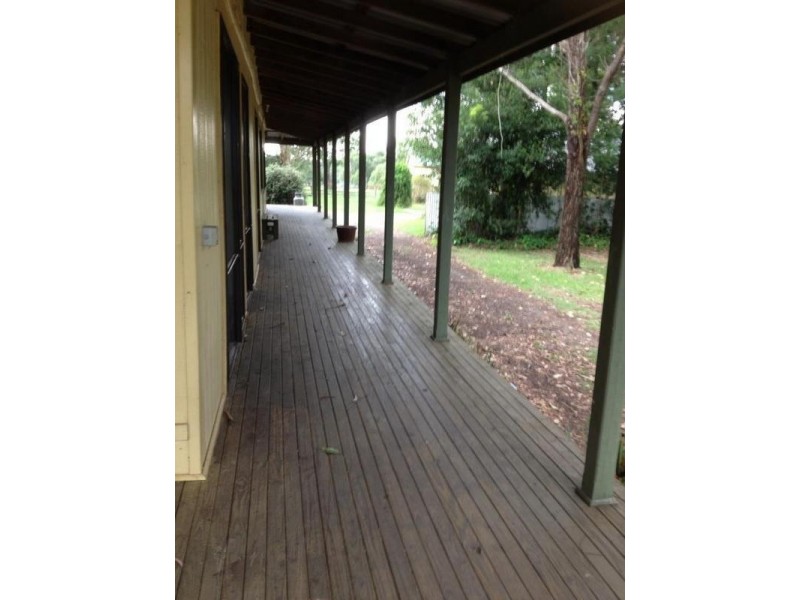 24 Lakeside Terrace, Medowie NSW 2318