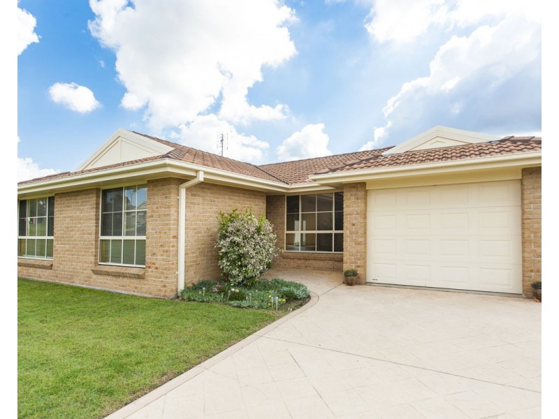 20 Dangar Circuit, Medowie NSW 2318