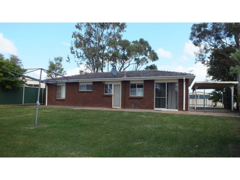 3 Elm Avenue, Medowie NSW 2318