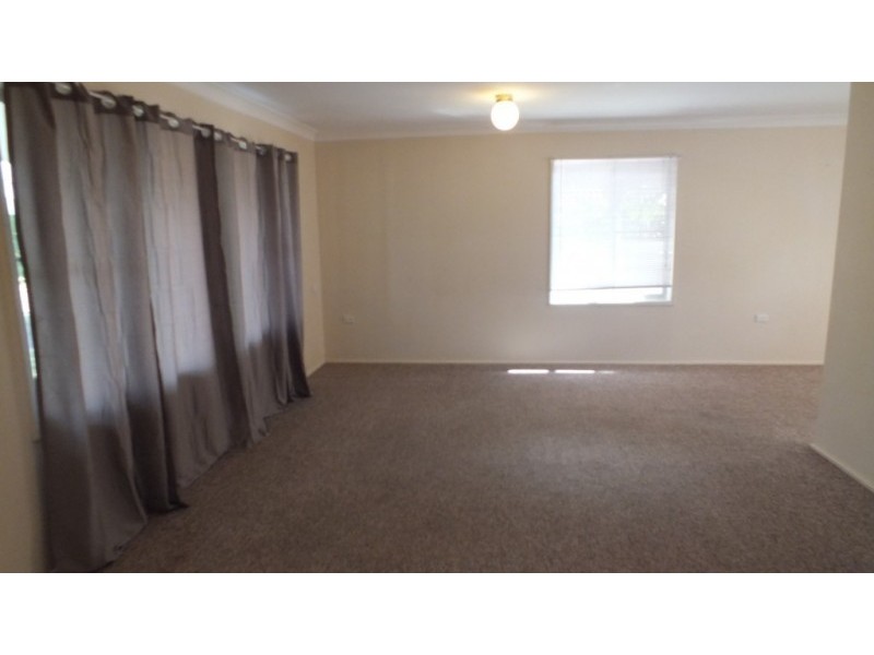 3 Elm Avenue, Medowie NSW 2318