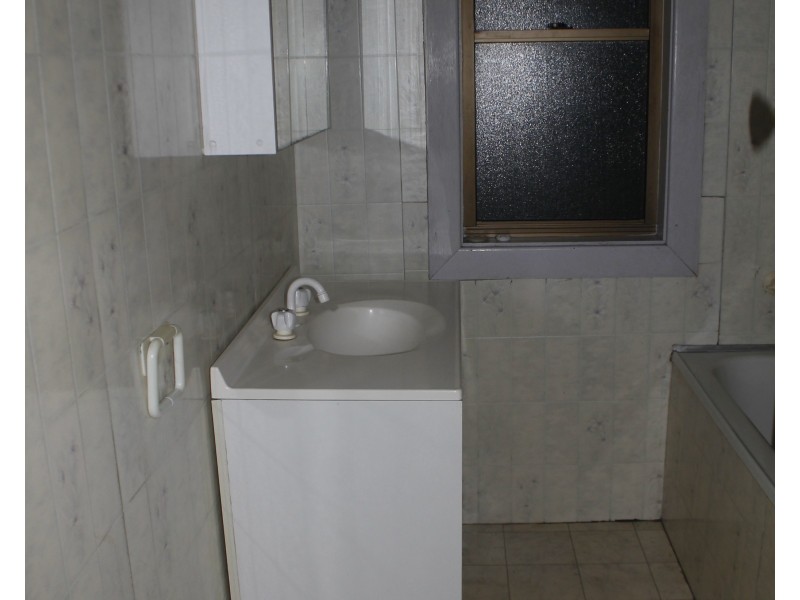 53 Clyde Street, Stockton NSW 2295