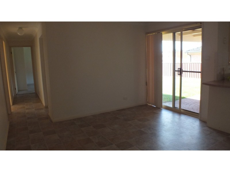 94 Kindlebark Drive, Medowie NSW 2318