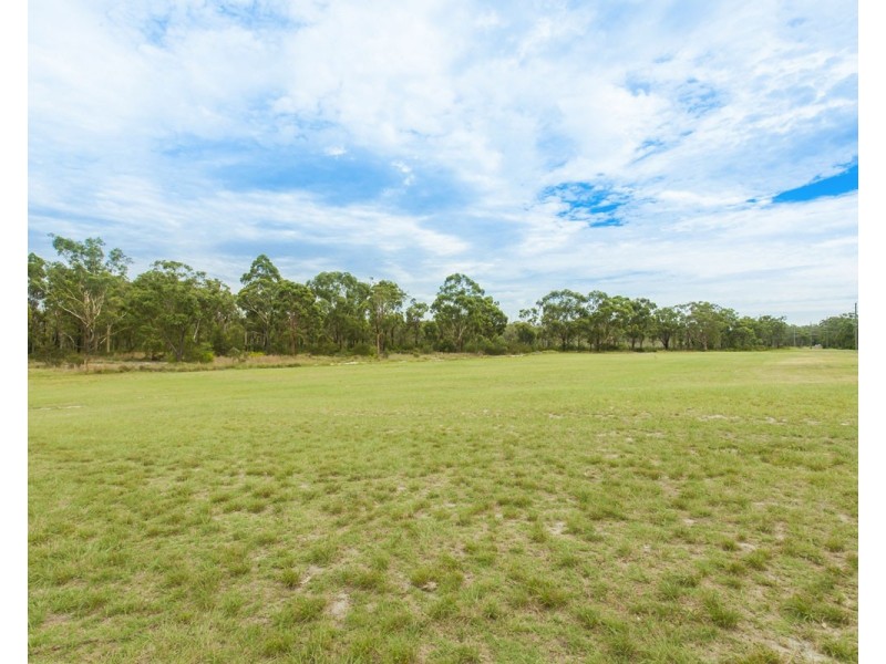 437 Medowie Road, Medowie NSW 2318