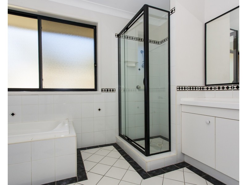 437 Medowie Road, Medowie NSW 2318