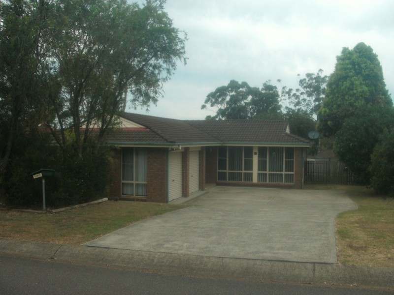 12 Redman Road, Medowie NSW 2318