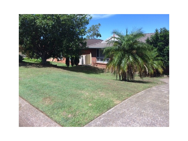 16 Redman Road, Medowie NSW 2318