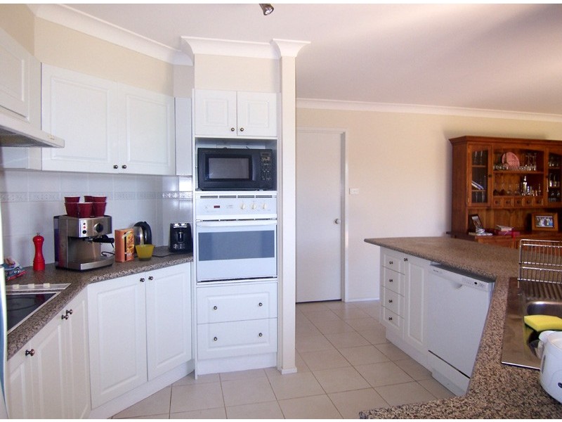 154 Coachwood Drive, Medowie NSW 2318