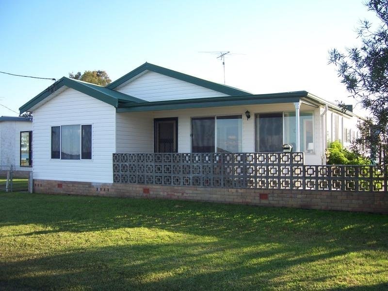 93 Waterfront Road, Swan Bay NSW 2324