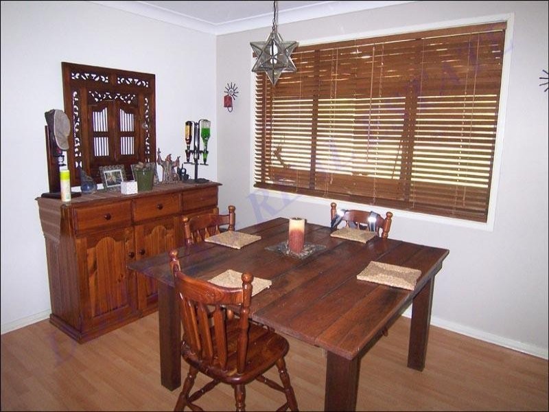 4 GRIFFITH Ave, Medowie NSW 2318