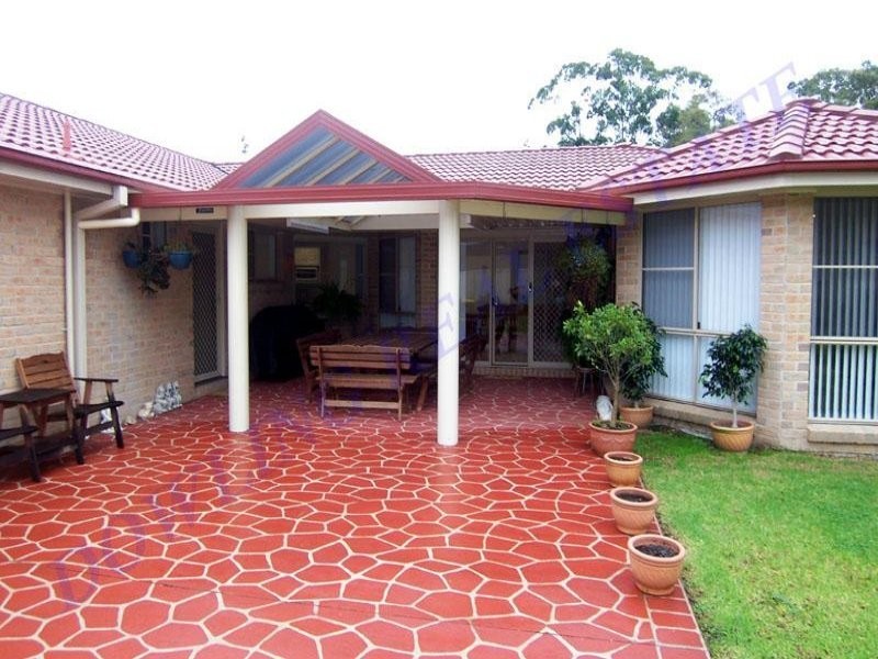 83 SOUTH St, Medowie NSW 2318