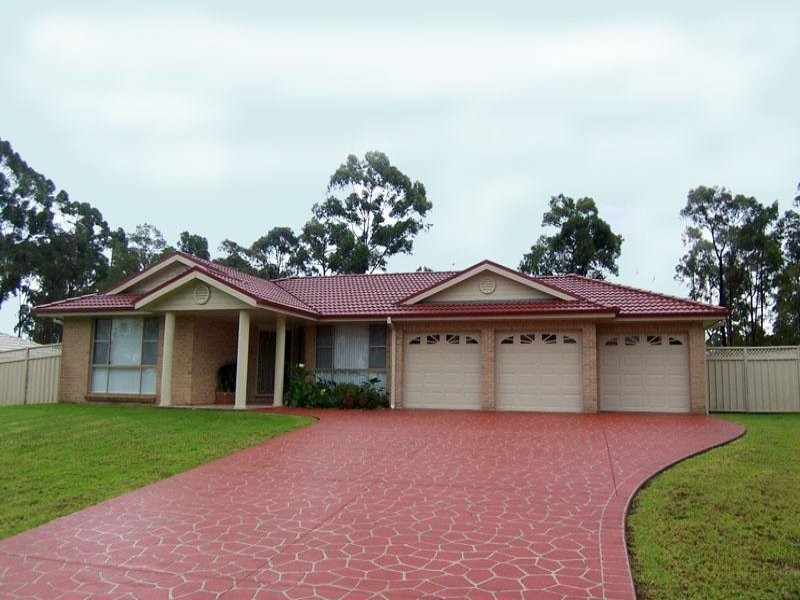 83 SOUTH St, Medowie NSW 2318