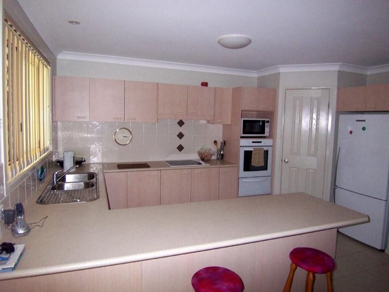 31 ROBINA Ave, Medowie NSW 2318