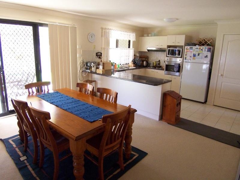 5 STURT Cl, Medowie NSW 2318