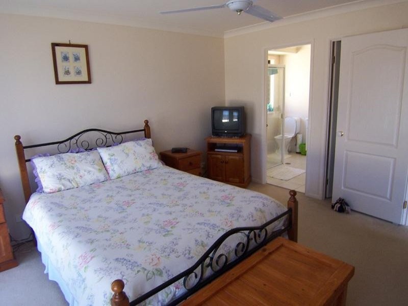 5 STURT Cl, Medowie NSW 2318