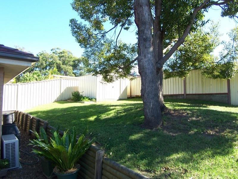 5 STURT Cl, Medowie NSW 2318