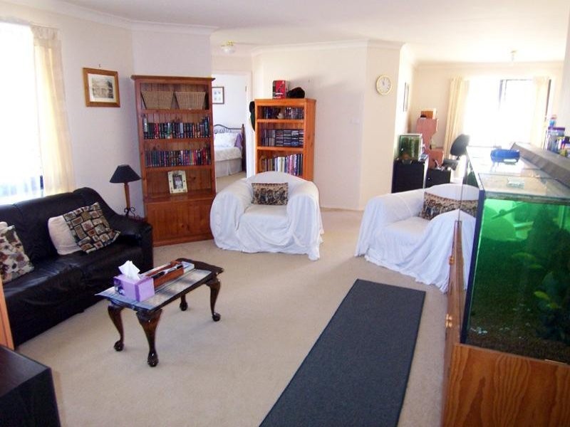 5 STURT Cl, Medowie NSW 2318