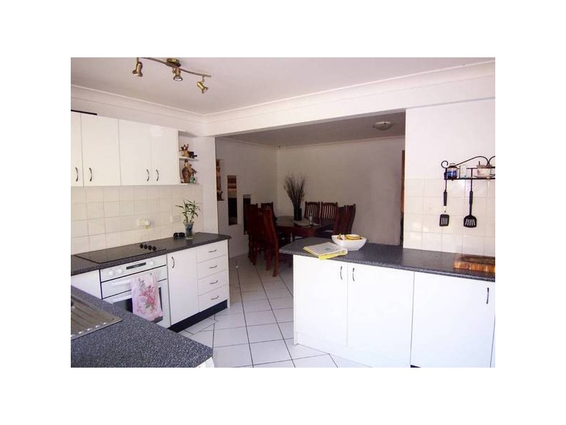 33 Lewis Drive, Medowie NSW 2318