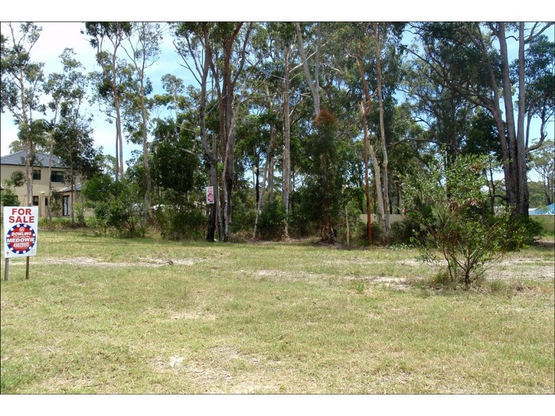 27 Sassin Dr, Medowie NSW 2318