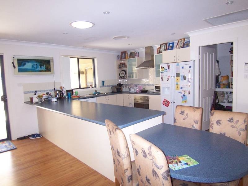 15 Sassin Cres, Medowie NSW 2318