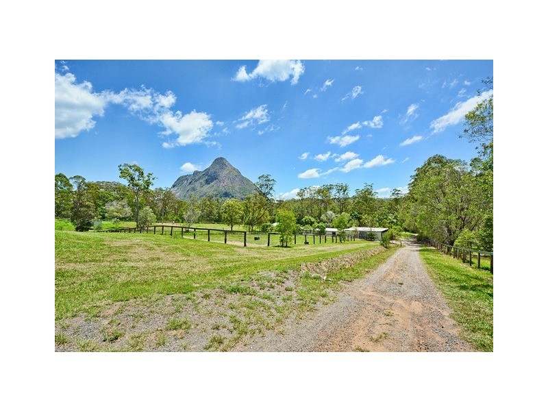 Glass House Mountains QLD 4518
