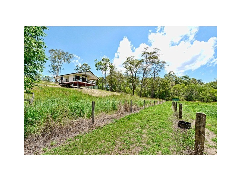 Glass House Mountains QLD 4518