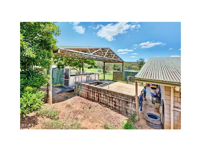 Glass House Mountains QLD 4518