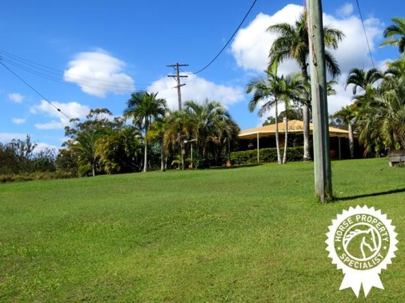 276 Barrs Road, Glass House Mountains QLD 4518