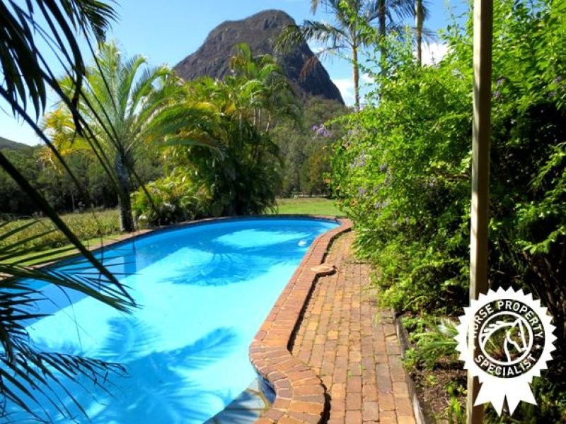 276 Barrs Road, Glass House Mountains QLD 4518