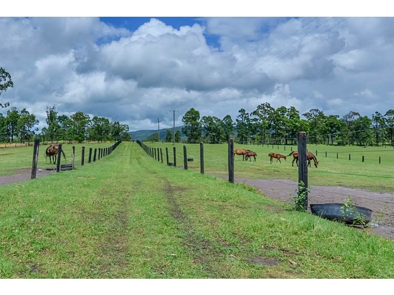 864-886 Kilcoy Beerwah Road, Cedarton QLD 4514