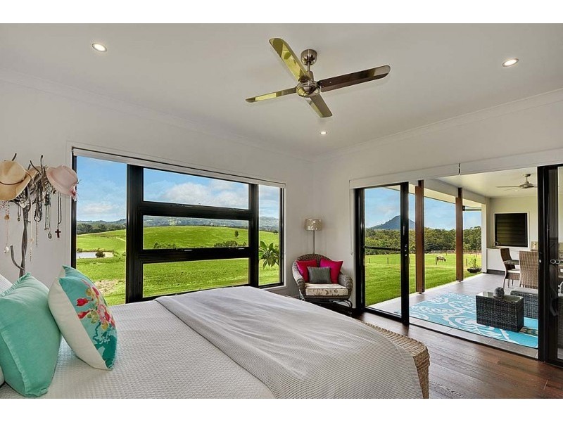 7 Potters Lane, Pomona QLD 4568