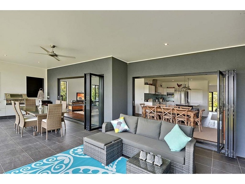 7 Potters Lane, Pomona QLD 4568