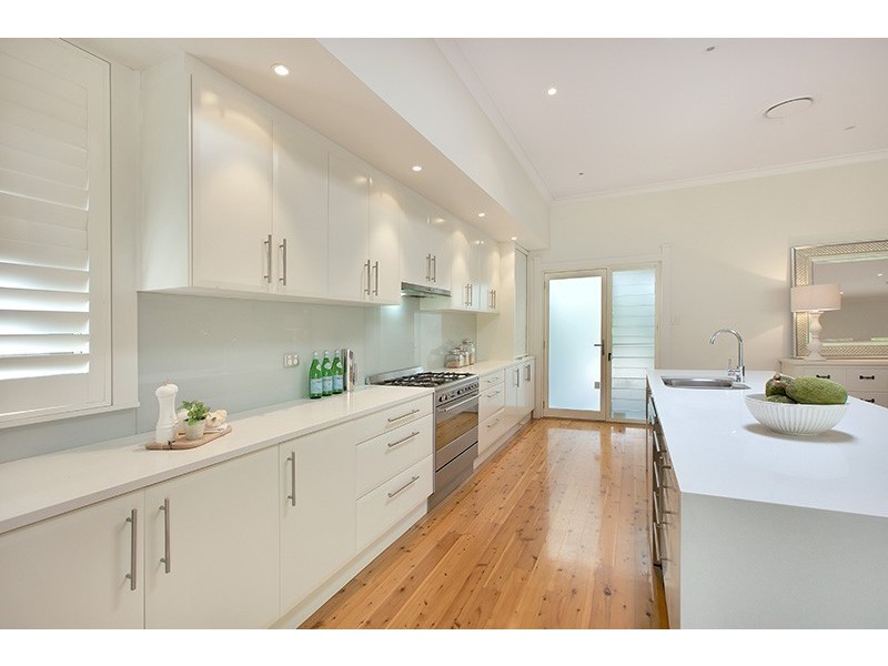 15 Addison Avenue, Roseville NSW 2069