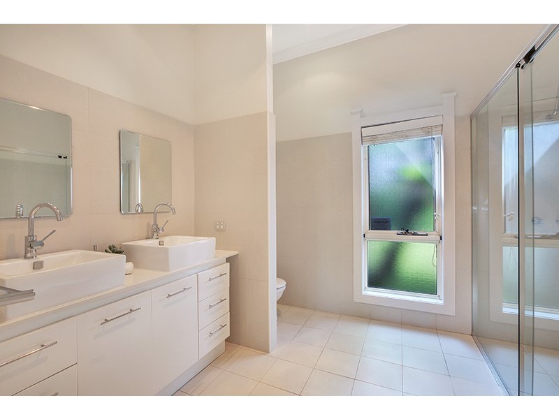 15 Addison Avenue, Roseville NSW 2069