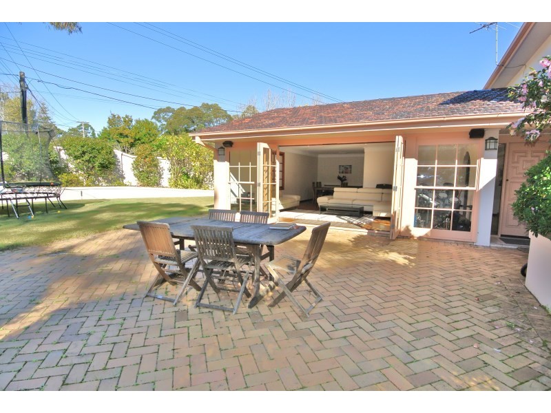 1 Camira Close, Belrose NSW 2085