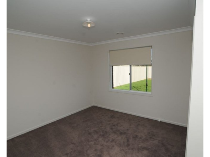 33 Joyce Way, Wangaratta VIC 3677