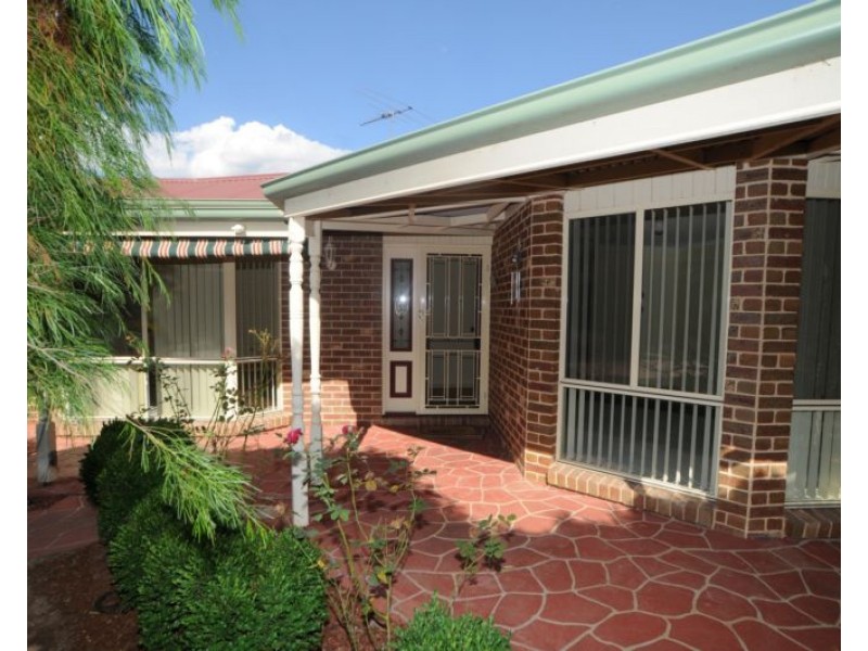 12 Collyn-Dale Drive, Wangaratta VIC 3677