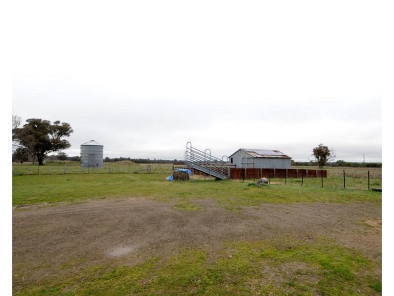 386 Lee Road, Winton North VIC 3673