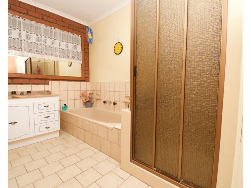 194 River Road, Tarrawingee VIC 3678